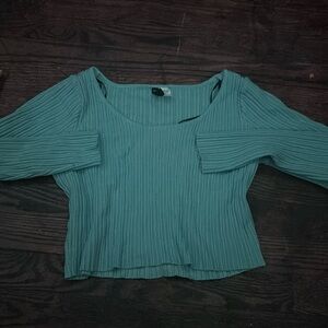 Blue cropped long sleve